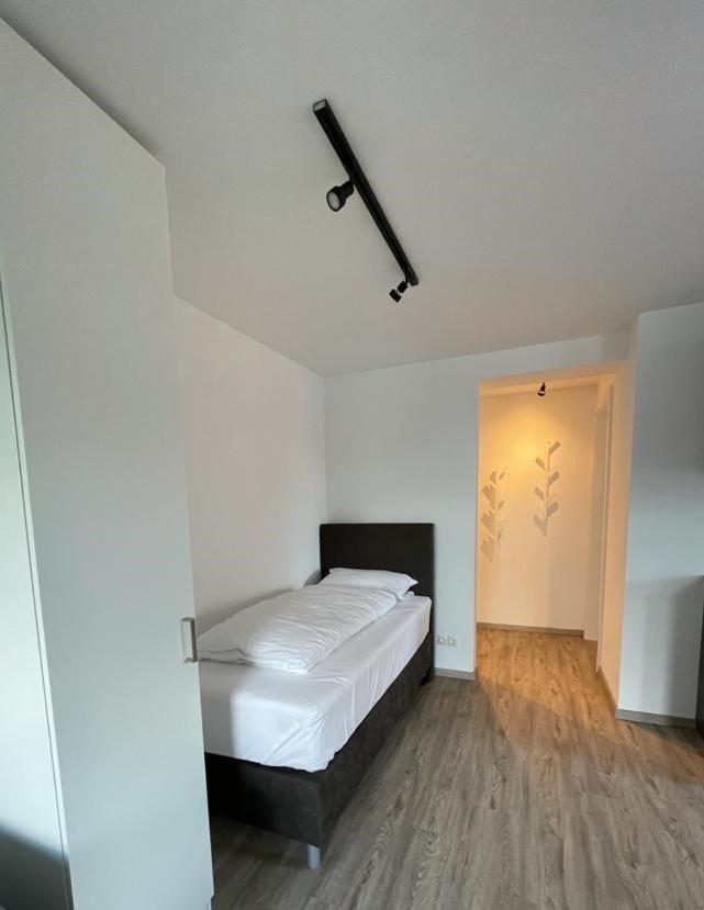 Gaestehaus Hirsch 93 Straubenhardt Екстериор снимка